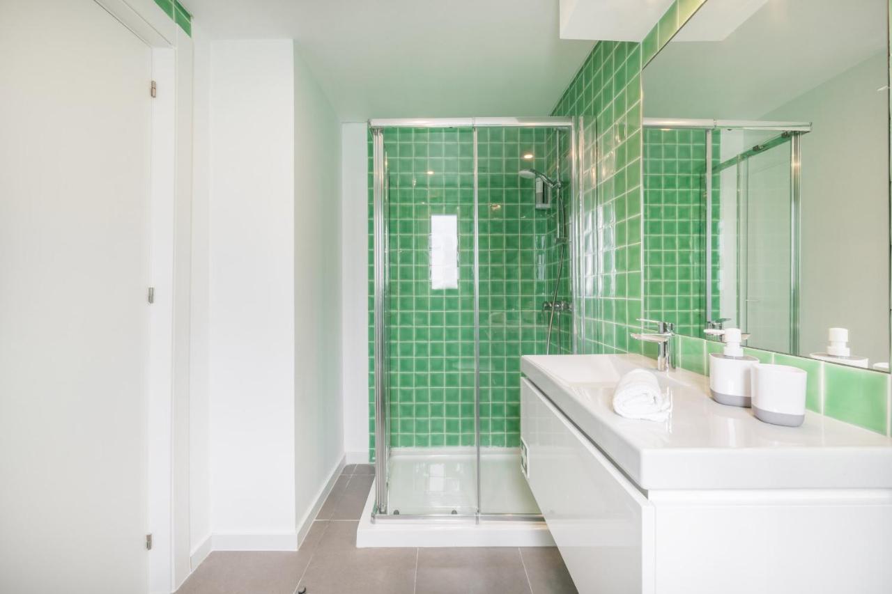 Olala Lisbon Oriente Suites II Extérieur photo
